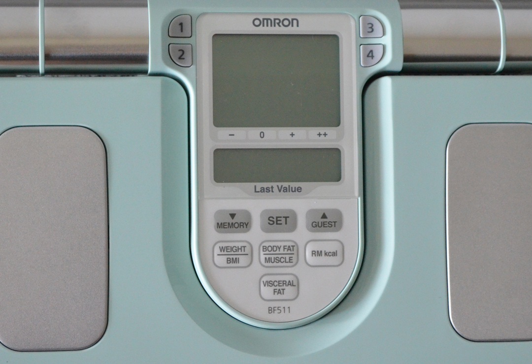 Bilancia della famiglia Omron BF 511 per un peso corporeo fino a 150 kg