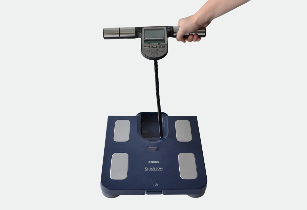 This new Family Body Composition Monitor Omron BF 511 gives all family members the opportunity to professionally monitor their Body Composition.