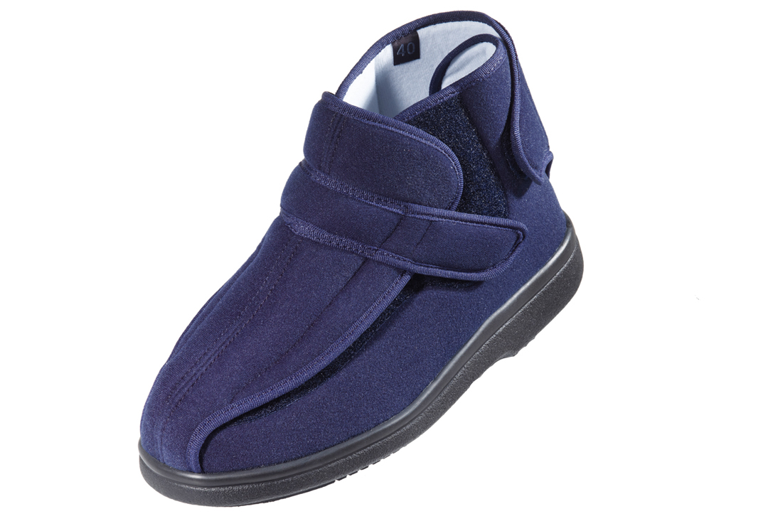 The Promed Sanicabrio DXL comfort shoe offers all-round soft support