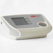 Boso Medicus Uno XL with automatic storage of the last measurement and arrhythmia detection.