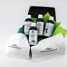Wellness in large format: 4x 1 liter Helfe bath emulsions & oil baths with 2 towels - everything nicely packaged