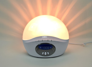 Sonnenaufgangssimulation mit Sonnenstrahleffekt.