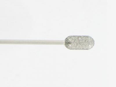 Diamond Large Barrel Shaped Burr easily covers the entire surface of the nail, giving it a consistent thinness.