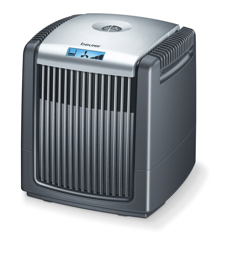 Cleans the air from unpleasant particles and humidifies it automatically