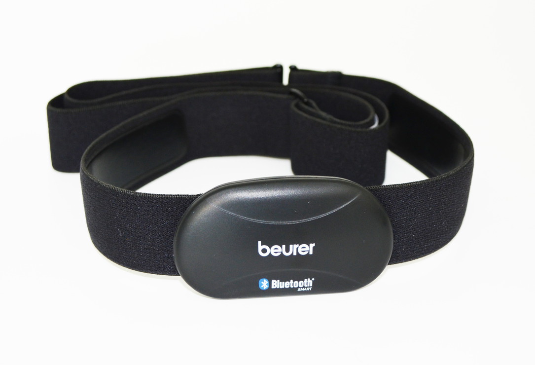 Das Set aus Empfänger-Modul, Brustgurt und Sportarmband macht aus Ihrem Smartphone einen unverzichtbaren Begleiter bei allen sportlichen Aktivitäten.