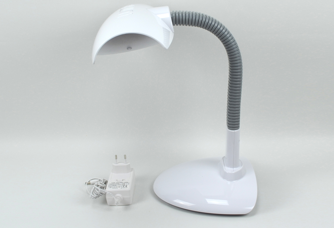 lumie desk lamp