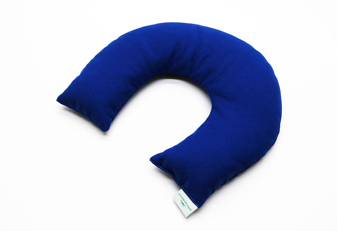 Practical millet chaff neck pillow for air or train travel