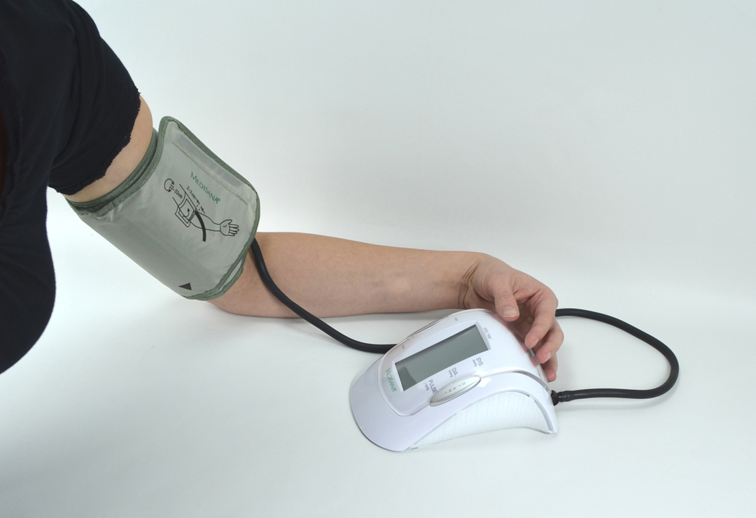 Le MTP est un tensiomètre destiné à mesurer la tension au niveau du bras. 