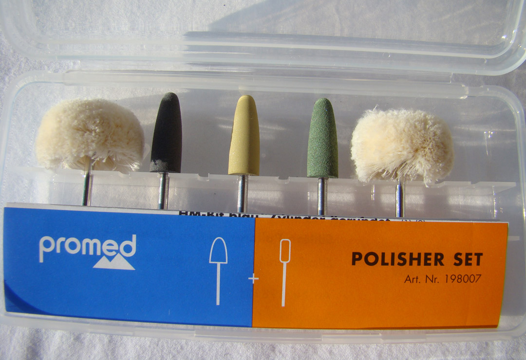 Promed Polisher Set - for polishing artificial or natural nails.