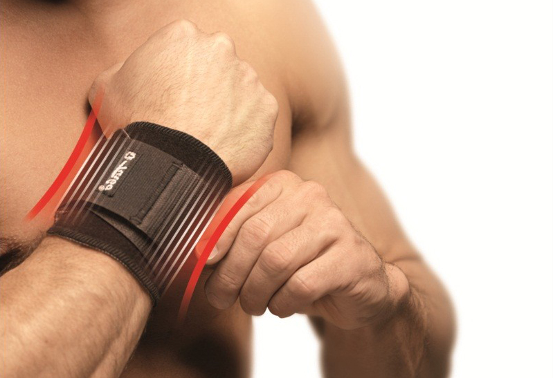 The Turbo Med wrist bandage offers support for tendinitis, overload and osteoarthritis