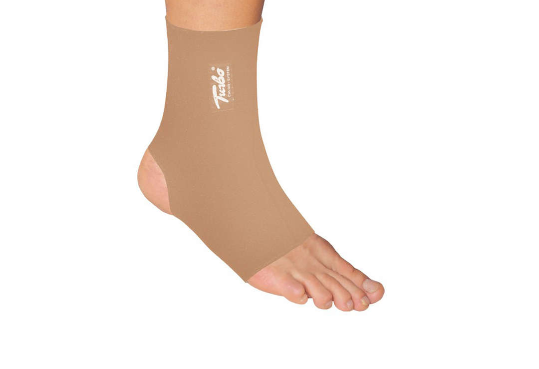 Turbo med ankle bandage or ankle joint bandage with high wearing comfort and open heel for better ventilation