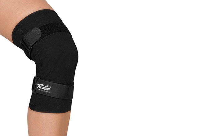 Soutient et stabilise l'articulation du genou : le bandage TurboMed pour le genou