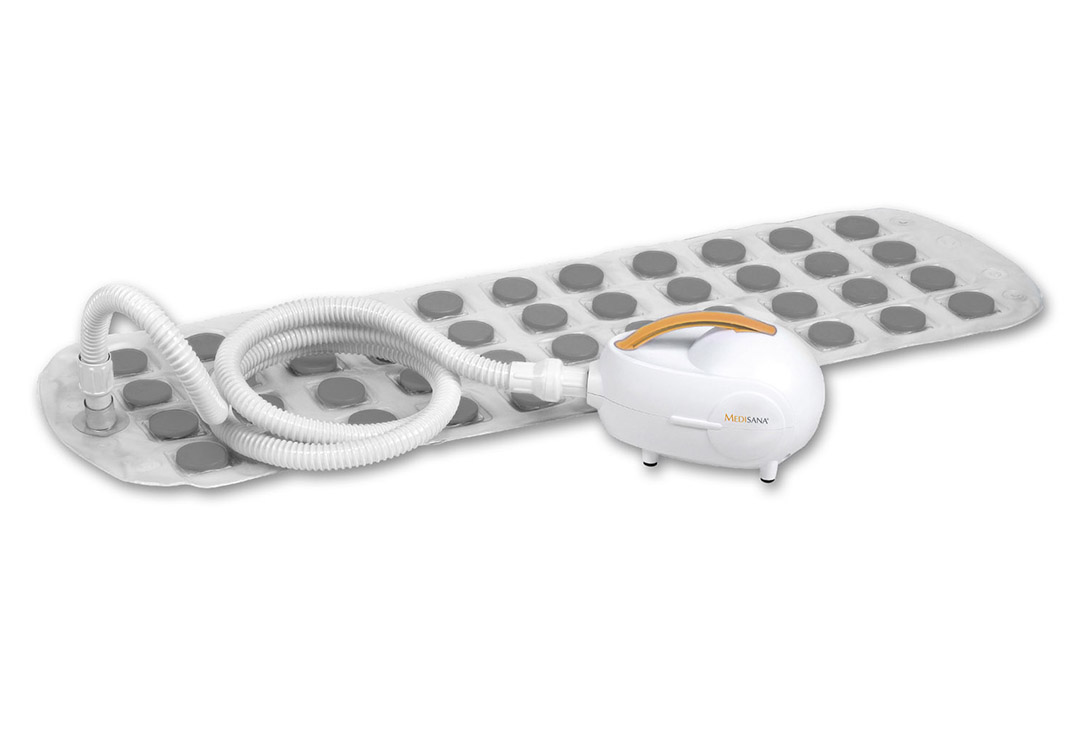 Medisana MBH : avec fonction massage/bulle en 3 étapes, ventouses sous le tapis de massage à bulles d'air et supports de parfum.