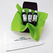 Special gift set with 3 different bath emulsions from helper and towel
