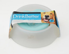 Ergonomisch geformte Trinkschüssel: damit die Wasseraufnahme langsamer erfolgt - zur Gesundheit Ihres Hundes und für eine saubere Trinkumgebung.
