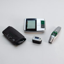 3 verlässliche Geräte zur Kontrolle des Blutdrucks, Fiebers und der Sauerstoffsättigung.