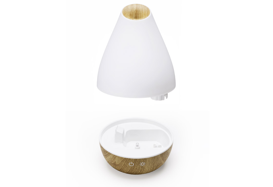 The Promed Aroma Diffuser AL-1300WS is easy to use