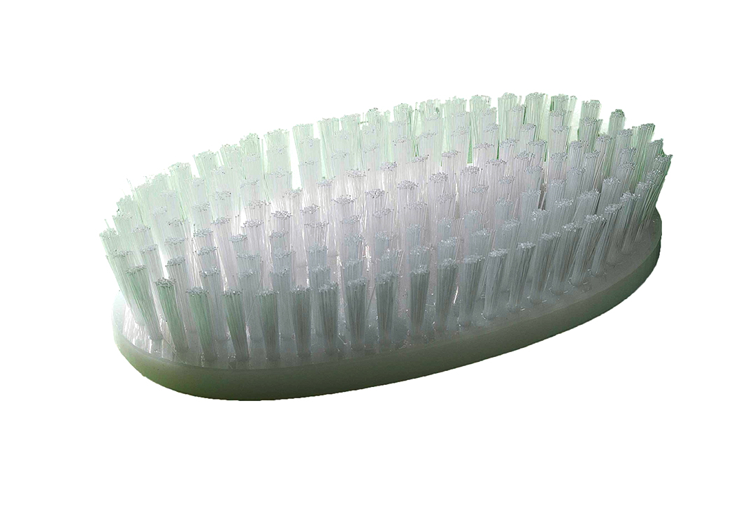 Walter's Pflegehand care brush - ideal for massaging and peeling the skin