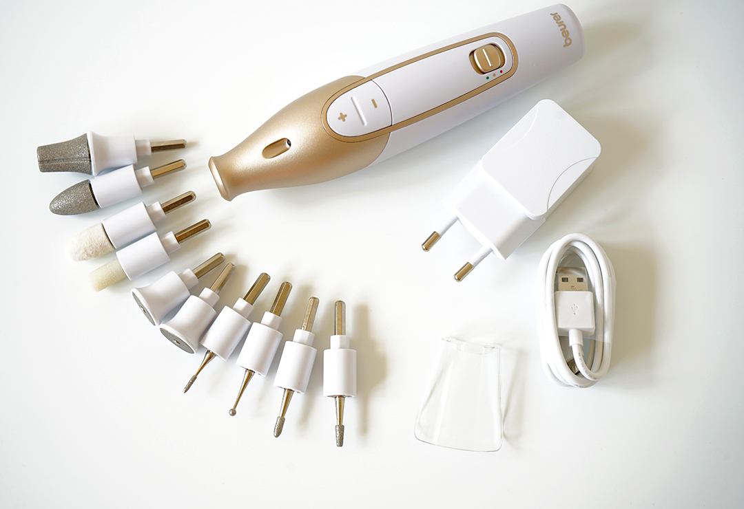 Beurer MP64 Set per manicure/pedicure: perfettamente equipaggiato con un potente dispositivo e dieci allegati