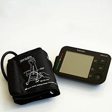 Beurer BM54 upper arm blood pressure monitor with Bluetooth transmission
