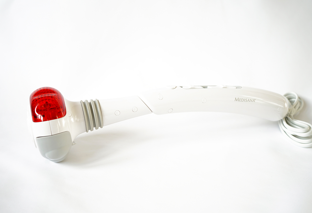 Medisana HM886 offre anche una funzione di luce rossa e calore