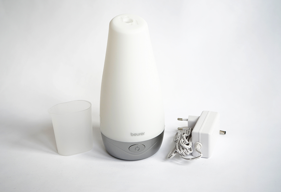 Beurer LA30 aroma diffuser: complete with power supply unit and measuring cup