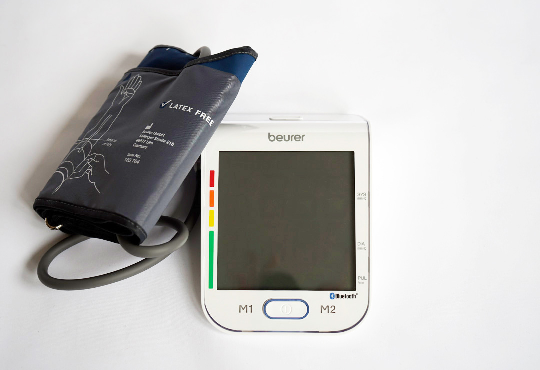 Beurer BM77 Oberarm-Blutdruckmessgerät mit Ruheindikator