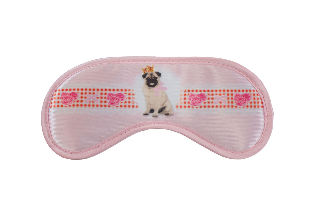 Gut behütet in die Nacht: auf dieser Daydream Pet Pink Schlafmaske behütet eine Bulldogge mit Krone stolz Ihren Schlafe 