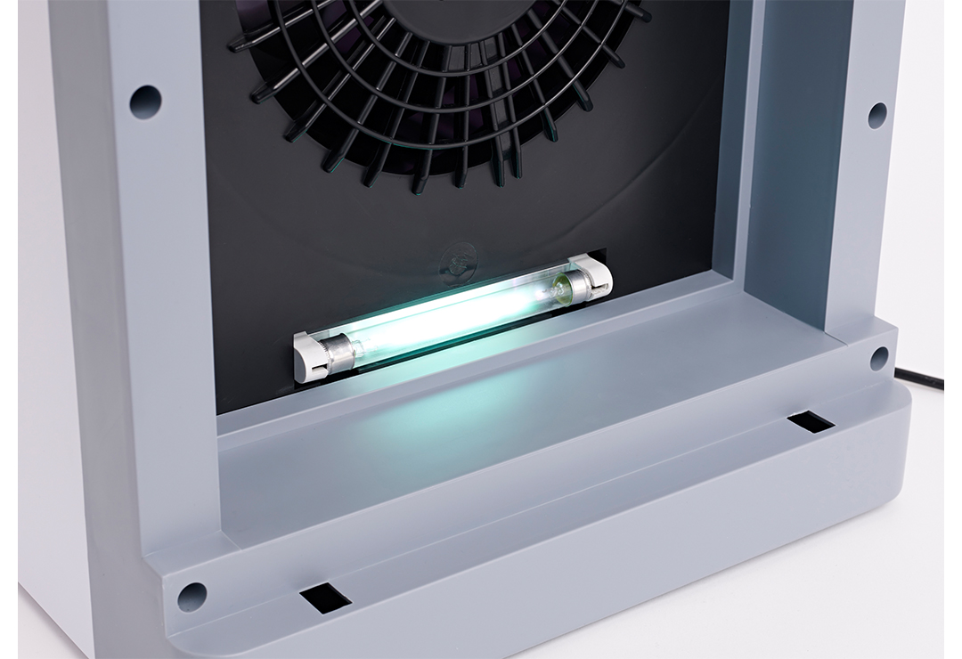 UV disinfection using ultraviolet light in the Promed AC-4000