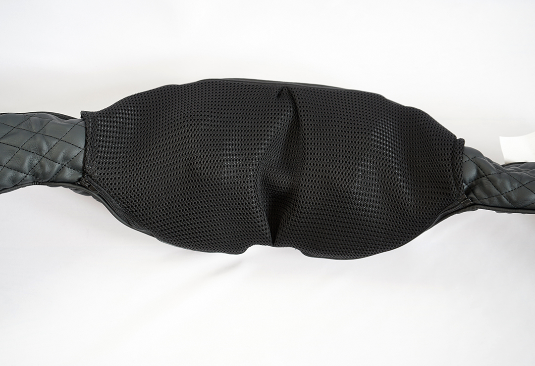 The Medisana NMG 850 is equipped with a washable neck cover