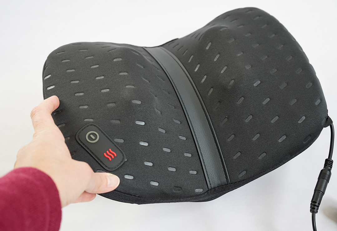 The Medisana CL 300 massage cushion is flexible.
