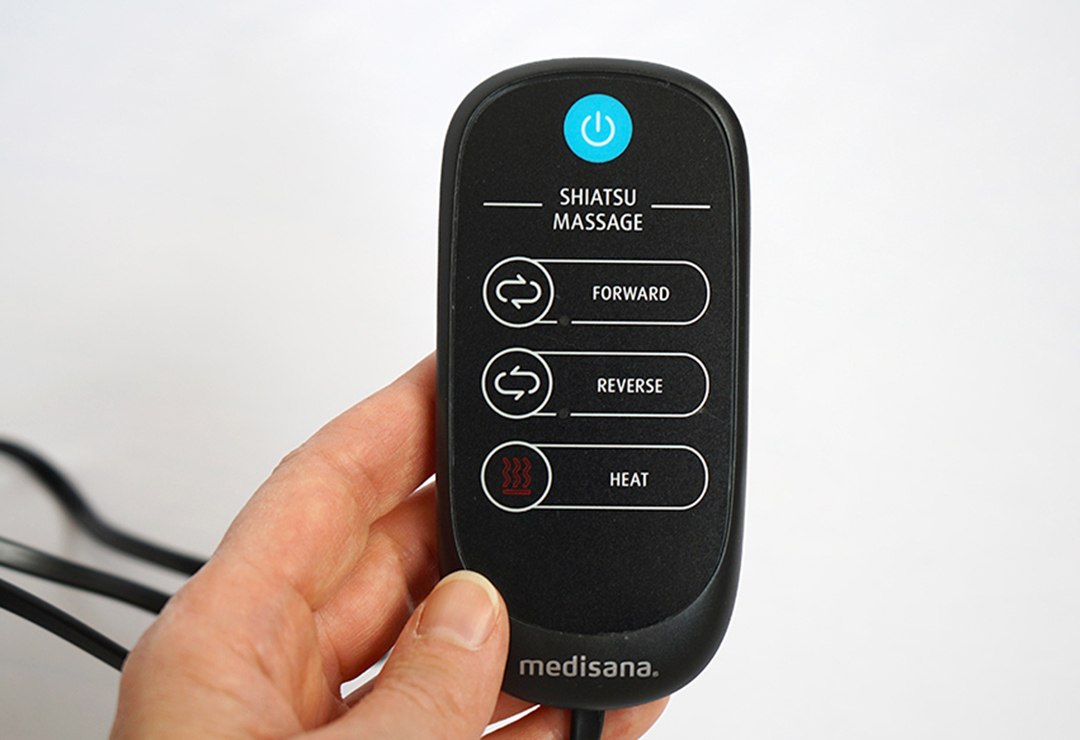 Le Medisana MCG800 peut être contrôlé via la télécommande