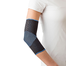 La bandage pour coude Cubitumed peut être portée sur le bras droit ou gauche