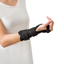 Manufixe short wrist orthosis with moldable aluminum splint