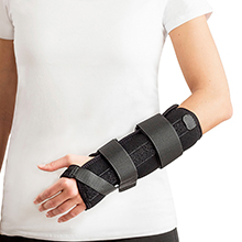 Manufixe Rigidux wrist orthosis with moldable aluminum splint
