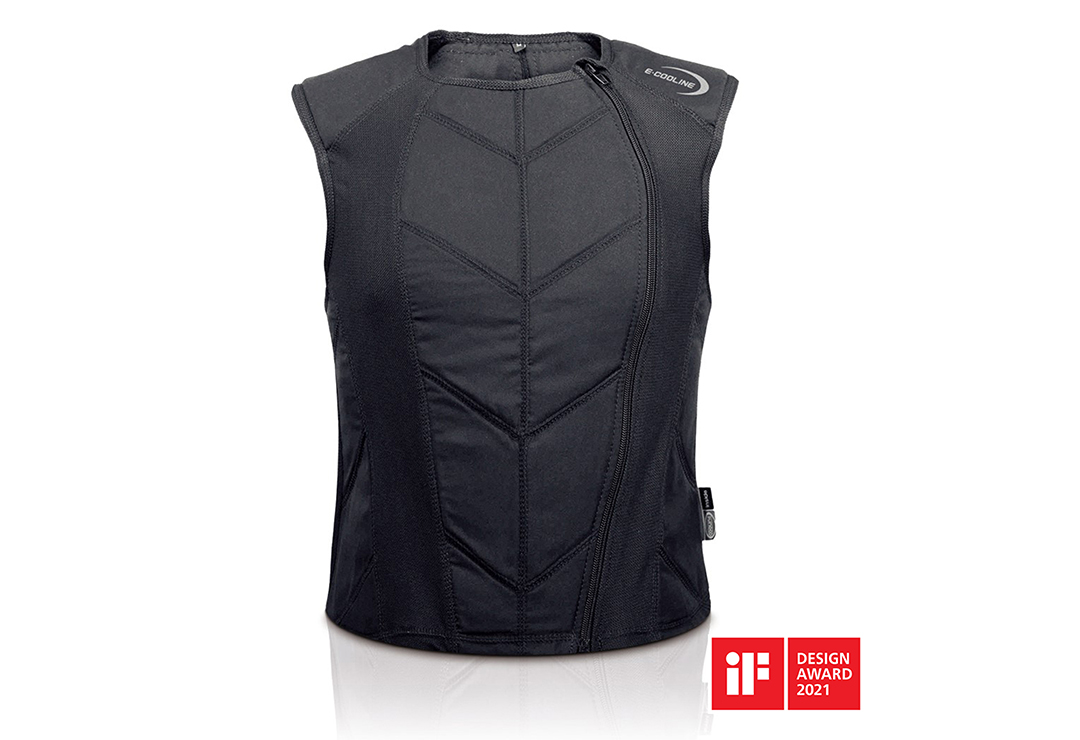 Le gilet Race E.COOLINE Powercool SX3 vous permet de rester au frais même lorsqu'il fait chaud.