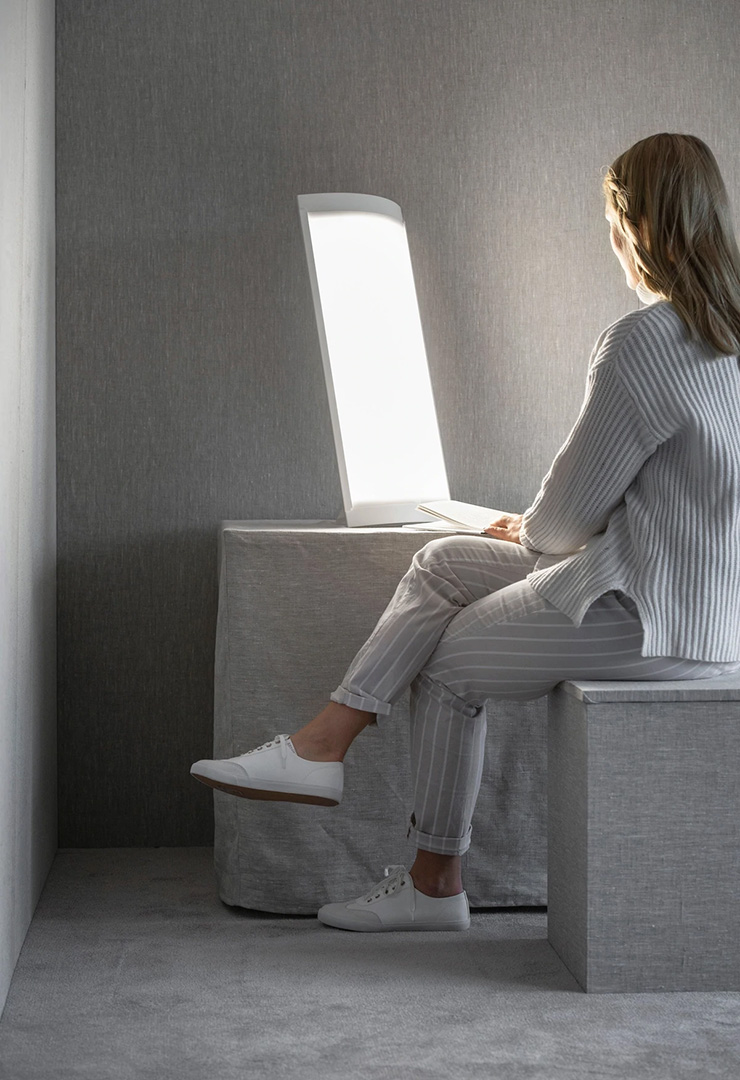 The Innojok Lucia LED light therapy lamp can also be used as a living room lamp