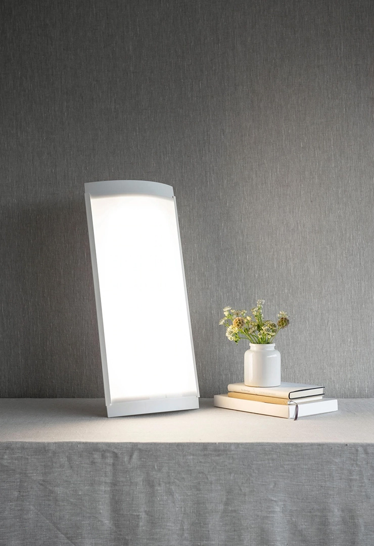 The Innojok Lucia LED offers 10000 lux at a distance of 55 cm