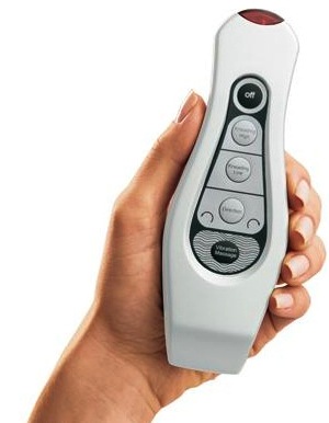 Use the wireless hand control to reverse direction, vibration or compression massage and control the two speeds.